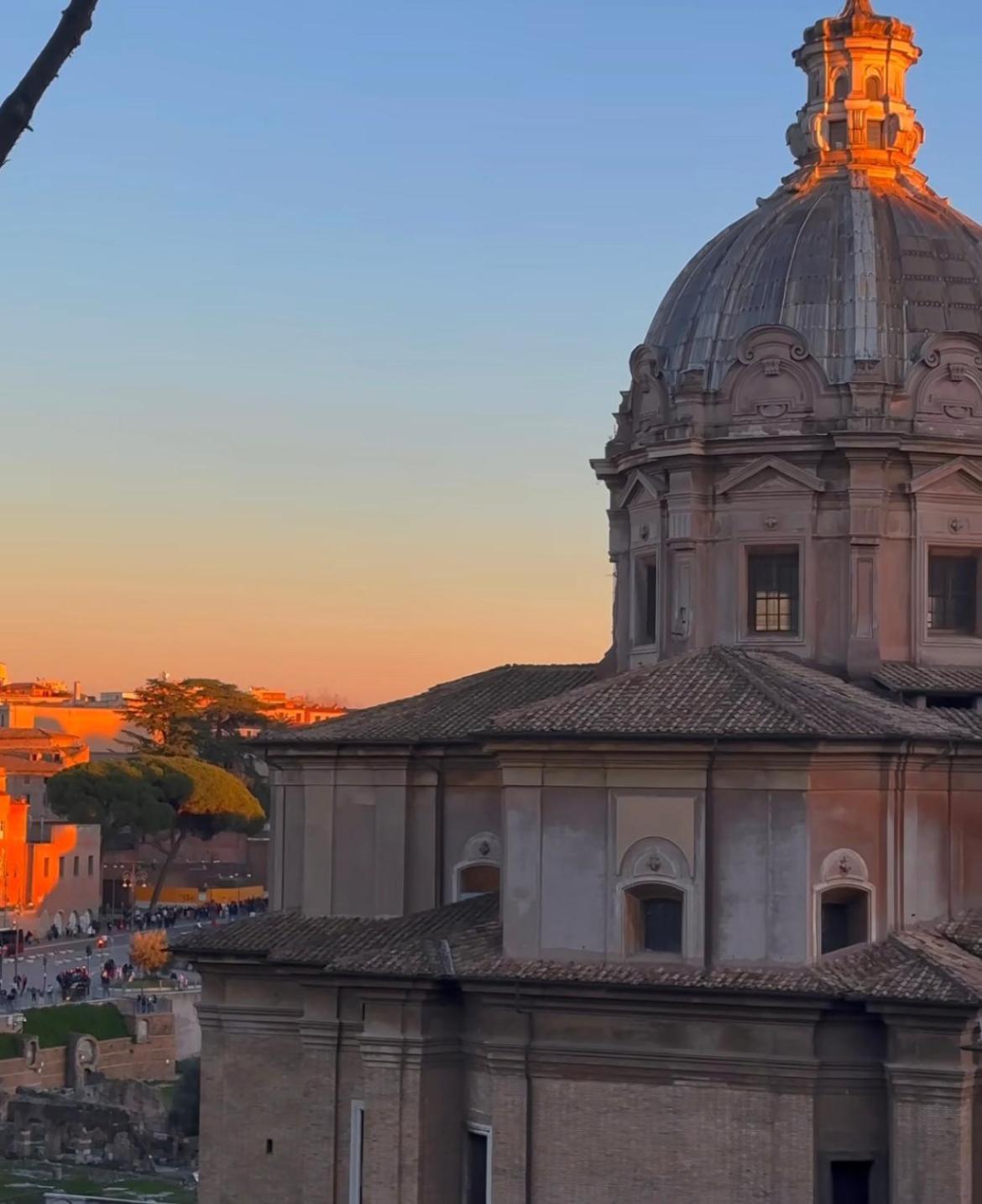 Appartamento A Due Passi Da San Pietro Рим Экстерьер фото
